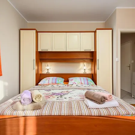 House Alma Appartamento Porec