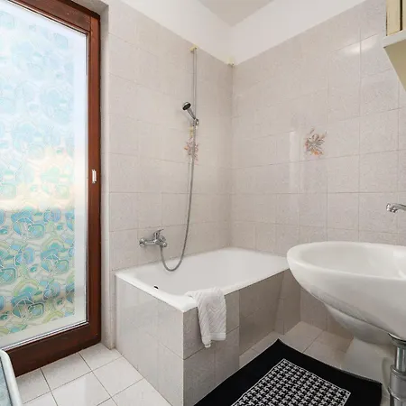 Appartamento House Alma