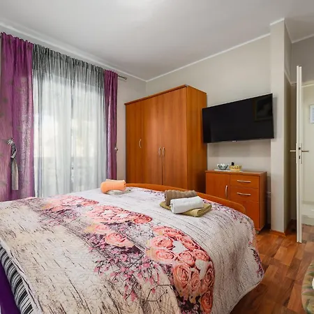 House Alma Apartment Porec